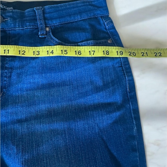 Kim Rogers Women's Straight Leg Blue Jeans - Picture 7 of 7